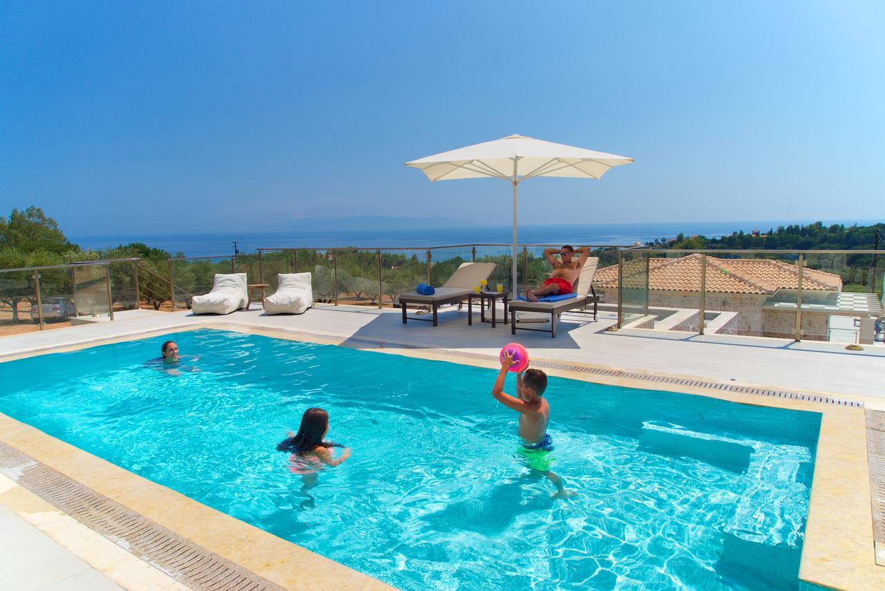 Villa Ion Pangea Villas ตราเปซากิ ภายนอก รูปภาพ